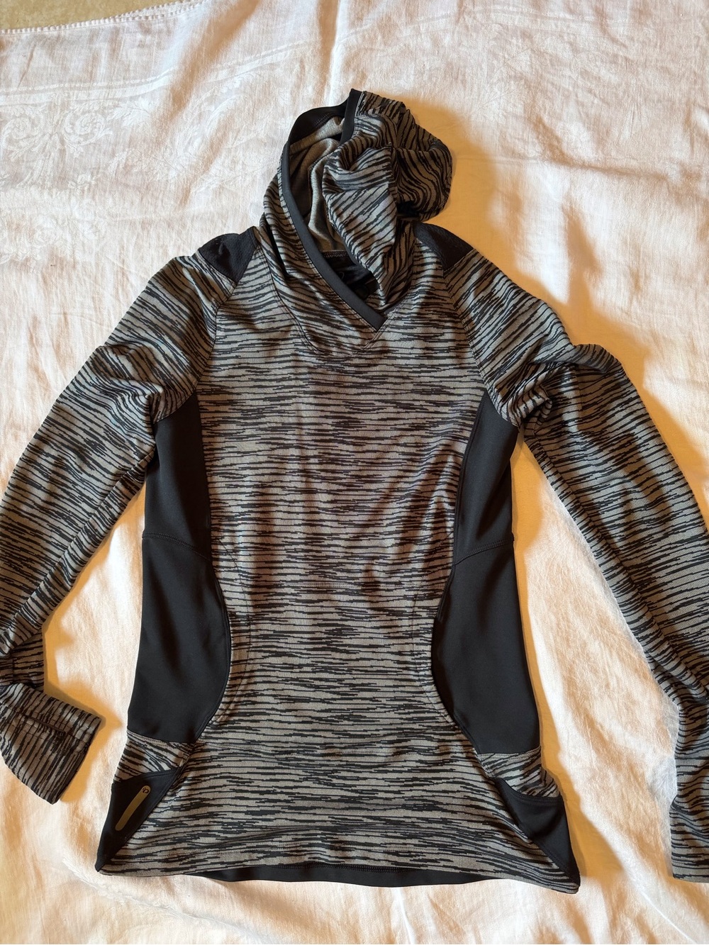 Pearl Izumi Black & Gray Striped Hooded Performance Top